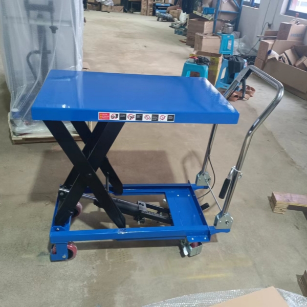Ce Certification 1500mm Height Lightweight Table Manual Hydraulic Scissor Small Lift Platform With Rollers